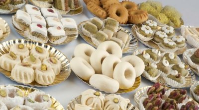 غرفة الحلويات: أصحاب مخازن الفواكه الجافة احتكروا السلع وتسببوا في ارتفاع خيالي للأسعار