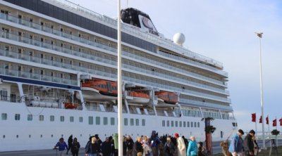 ميناء حلق الوداي يستقبل 44 رحلة سياحية بداية من الغد