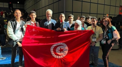 القيروان : أبطال حفوز يفوزون بالجائزة الأولى للذكاء الإصطناعي بأمريكا 