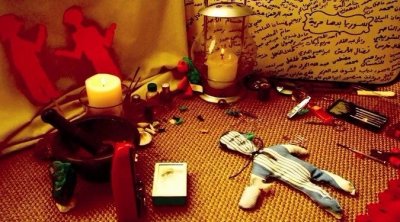 نابل : يوهم النساء بإستخراج الجن العاشق لممارسة الجنس معهن ثم يبتزهن بالصور و الفيديوهات