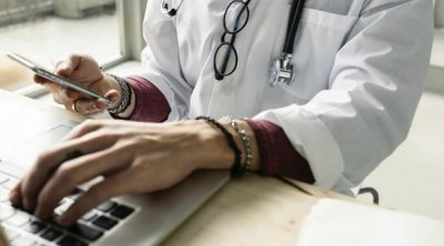 اتفاقية تعاون بين تونس وليبيا في المجال الطبي 