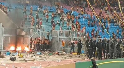 رابطة الأبطال : مواجهات بين الأمن وجماهير الترجي الرياضي