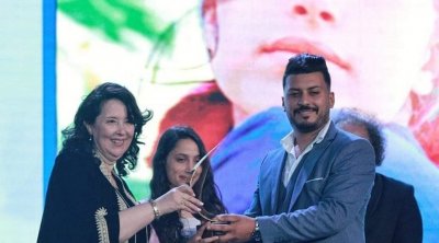 الفيلم التونسي ''تحت الشجرة'' يتوج بالجائزة الكبرى لمهرجان ياسمين الحمامات