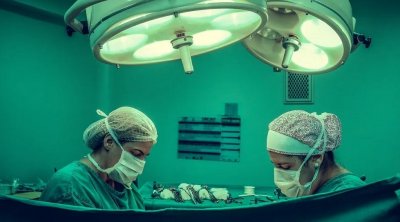تونس : نجاح أوّل عملية زرع للنخاع الشوكي بمستشفى الهادي شاكر يصفاقس