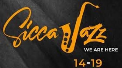 إيقاف مدير ''سيكا جاز'' بسبب تأخر منحة الدعم