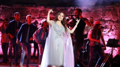 تفاعل كبير مع برمجة لطيفة العرفاوي في مهرجان قرطاج الدولي