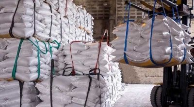 سفينتان محملتان بـ 22.400 طن من السكر و27.500 طن من الفرينة ترسوان بميناء بنزرت