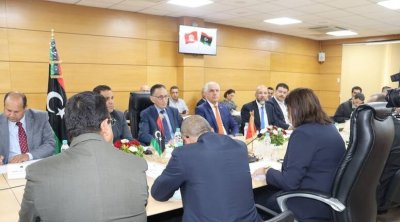 الإعلان الرسمي عن إحداث الممر التجاري القاري التونسي الليبي نحو بلدان إفريقيا جنوب الصحراء