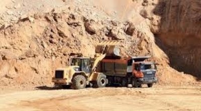 شركة فسفاط قفصة تؤكد الإيفاء بالالتزامات تجاه أعوان شركات البيئة