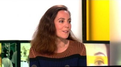 المخرجة التونسية هند المدب تُتوّج بالجائزة الذهبية لورشة "فاينال كات فينيسيا"