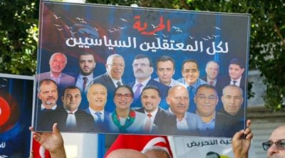 الموقوفين في قضية التآمر ينفذون إضرابا عن الطعام 
