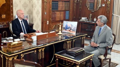 قيس سعيّد : تونس تتعامل الندّ للندّ ولن ترضخ لأيّ ضغط (فيديو)