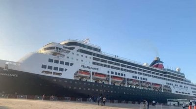 سفينة سياحية قادمة من مالطا ترسو في ميناء صفاقس 