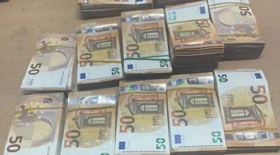 رأس جدير: إحباط تهريب عملة أجنبية بقيمة مليار 