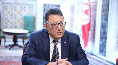 وفد من البرلمان التونسي يبحث زيارة إلى قطاع غزة