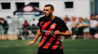 إلياس السخيري يساهم في تأهل فريقه اينتراخت إلى الدور الـ16 من كأس ألمانيا