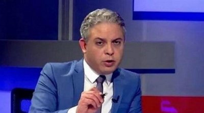 بريطانيا تلغي تأشيرة الإعلامي معتز مطر وتضعه على قائمة المراقبة