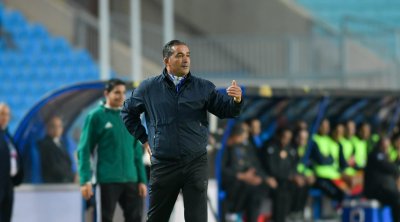 عماد بن يونس: خسرنا المباراة ولم نخسر التأهل
