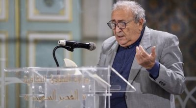 وفاة الشاعر التونسي محمد الغزي