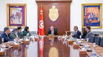 الحشاني يشرف على مجلس وزاري بشأن برنامج الإصلاحات المالية