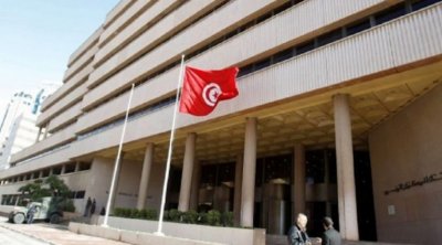 البنك المركزي التونسي يؤكد ضرورة اليقظة إزاء تداعيات التمويل المباشر للخزينة