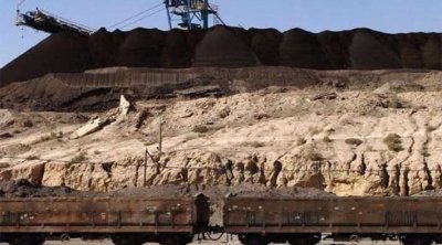 إتحاد الشغل يرفض عودة المناولة إلى قطاع نقل الفسفاط