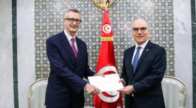 Nabil Ammar reçoit les lettres de créance à l’ambassadeur d’Italie