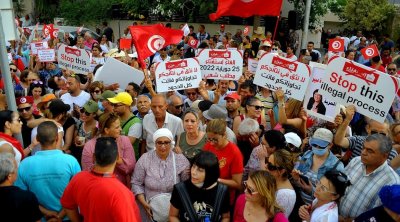 الدستوري الحر يعلن عن مسيرة و يحذر السلطة 