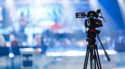 إعلامي شهير مطالب بدفع مليار لوزارة المالية  