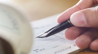 ظافر الصغيري: الحكومة هي السبب في تعطيل قانون الشيكات دون رصيد