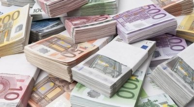 بسام النيفر : تسديد تونس لسندات أوروبية وراء تراجع احتياطي العملة الصعبة