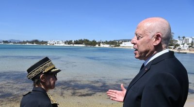 رئيس الجمهورية يندد بما يحصل في شواطئ الحمّامات