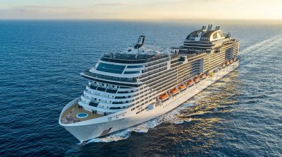 سفينة على متنها 5500 سائح ترسو في ميناء حلق الوادي 