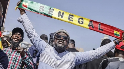 السنغال تتخلى عن الفرنسية وتعتمد العربية لغة رسمية