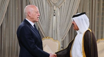 رئيس الجمهورية يستقبل سفير قطر بمناسبة انتهاء مهامه في تونس