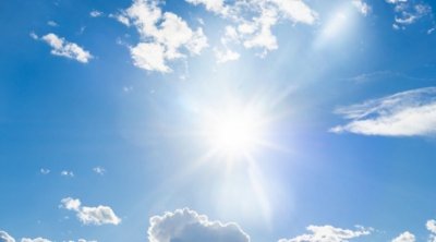 طقس اليوم : سحب كثيفة وأمطار قليلة