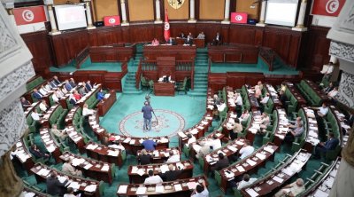 البرلمان : نحو إستعادة إستغلال عدد من آبار النفط لفائدة تونس 