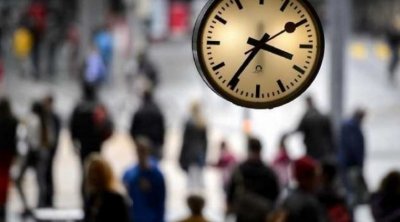 الإدارات التونسية تعتمد التوقيت الصيفي بداية من الاثنين المقبل 