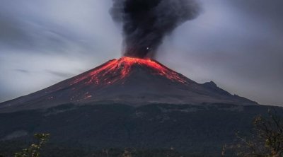 خبير بيئي : البركان الثائر في صقلية أثر على حالة الشواطيء التونسية 