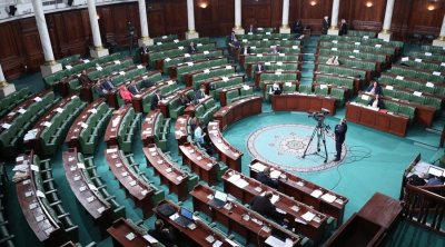 مرصد رقابة يقاضي البرلمان لدى المحكمة الإدارية