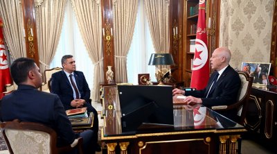 رئيس الجمهورية يتّهم أطرافا بتأجيج الأوضاع عبر قطع الماء والكهرباء 