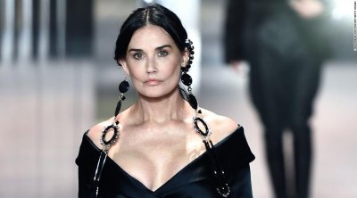 ديمي مور متهمة بالتحـرش بالأطفال