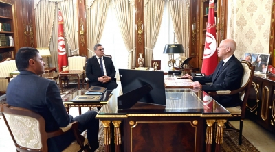 قيس سعيّد: تمّ قطع المياه والكهرباء لتأجيج الأوضاع قبل الانتخابات