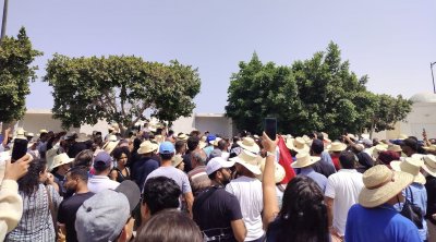 جثمان الفنان ياسر الجرادي يوارى الثرى بمقبرة سيدي بولبابة