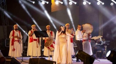 يسرا محنوش تستعد لحفل مهرجان ڨبلي الدولي 