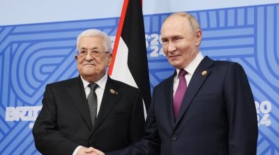 خلال لقائه بوتين : عباس يؤكد ضرورة انسحاب إسرائيل كليا من غزة