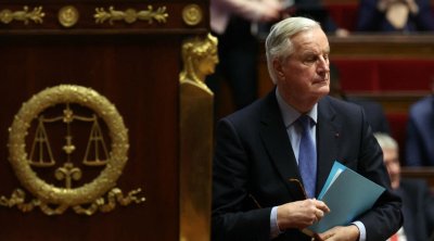 France : le gouvernement de Michel Barnier renversé par une motion de censure
