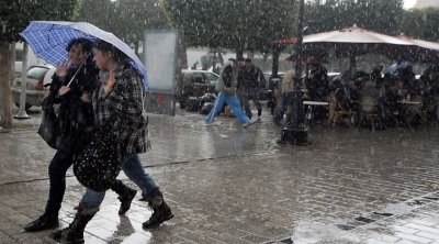 طقس اليوم : أمطار غزيرة و الحرارة في انخفاض