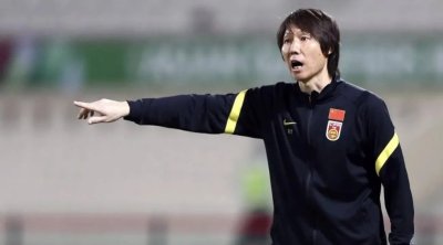 السجن 20 عاما لمدرب المنتخب الصيني بعد تلقيه رشاوي 