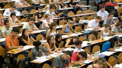 المجر تخصص 250 منحة دراسية للطلبة التونسيين 